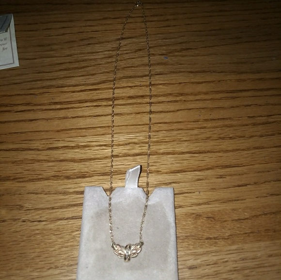 Black Hills Gold Collector Series Necklace - Picture 7 of 8